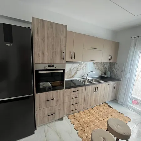 Delou * Θεσσαλονίκη